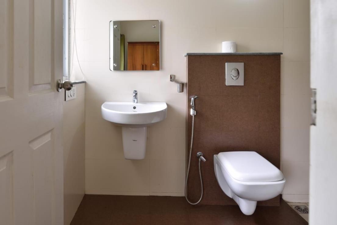 Dazzle Villa Resort Калпата Екстериор снимка
